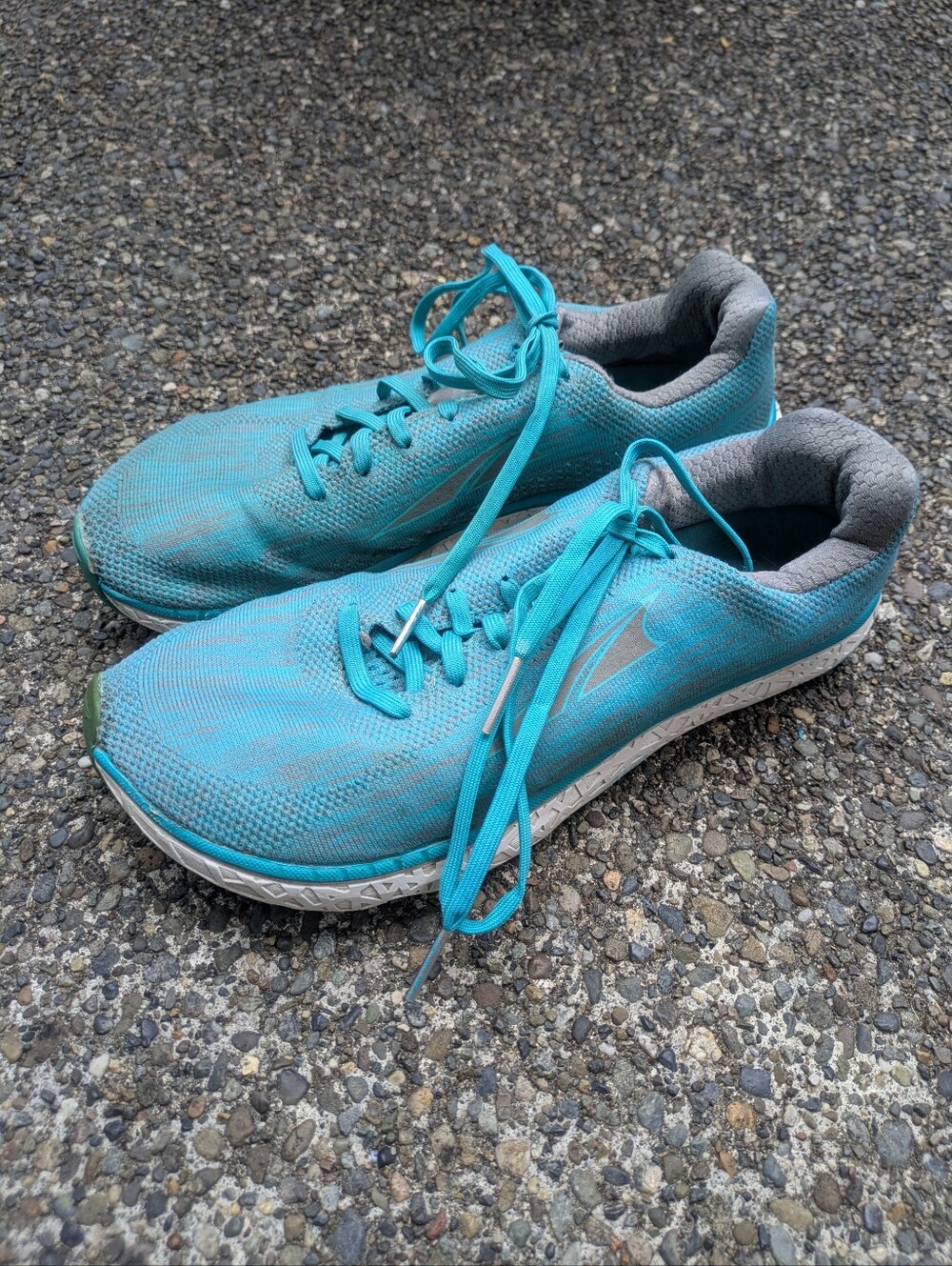Altra Escalante Blue Gray Running Shoes